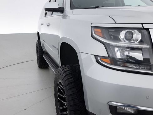 Used 2016 Chevrolet Suburban LTZ image 11