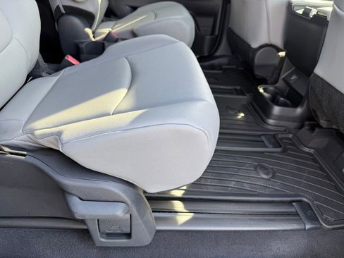 New 2026 Toyota Sienna XLE image 41
