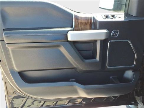 Used 2018 Ford F150 Lariat AWD/4WD image 15