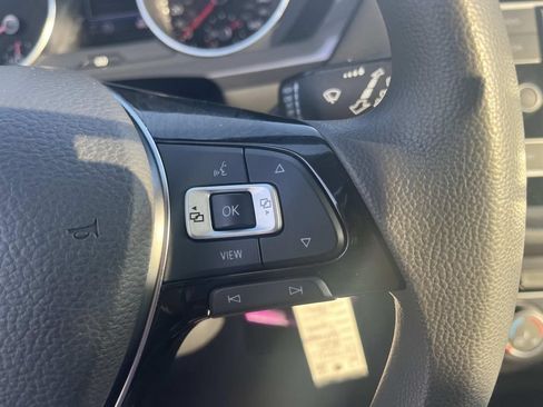 Used 2020 Volkswagen Tiguan S FWD image 30