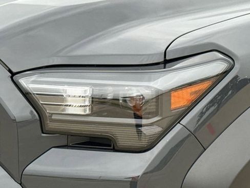 Used 2026 Toyota 4Runner TRD Off-Road Premium AWD/4WD image 4