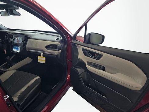 Used 2025 Subaru Forester AWD/4WD image 39
