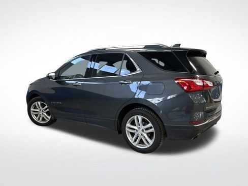 Used 2020 Chevrolet Equinox Premier image 3