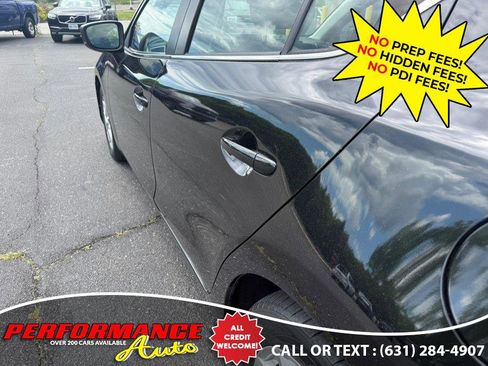 Used 2017 MAZDA MAZDA3 Sport w/ Preferred Equipment Package FWD image 16