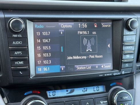 Used 2018 Toyota RAV4 Adventure image 18