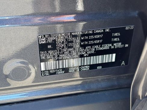 Used 2023 Toyota RAV4 XLE image 33