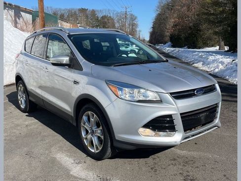 Used 2016 Ford Escape Titanium image 1
