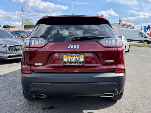 Used 2021 Jeep Cherokee Latitude Lux FWD image 5