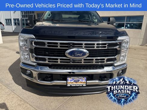 Used 2025 Ford F250 XLT image 6