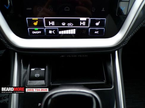 Used 2023 Subaru Outback Limited image 32