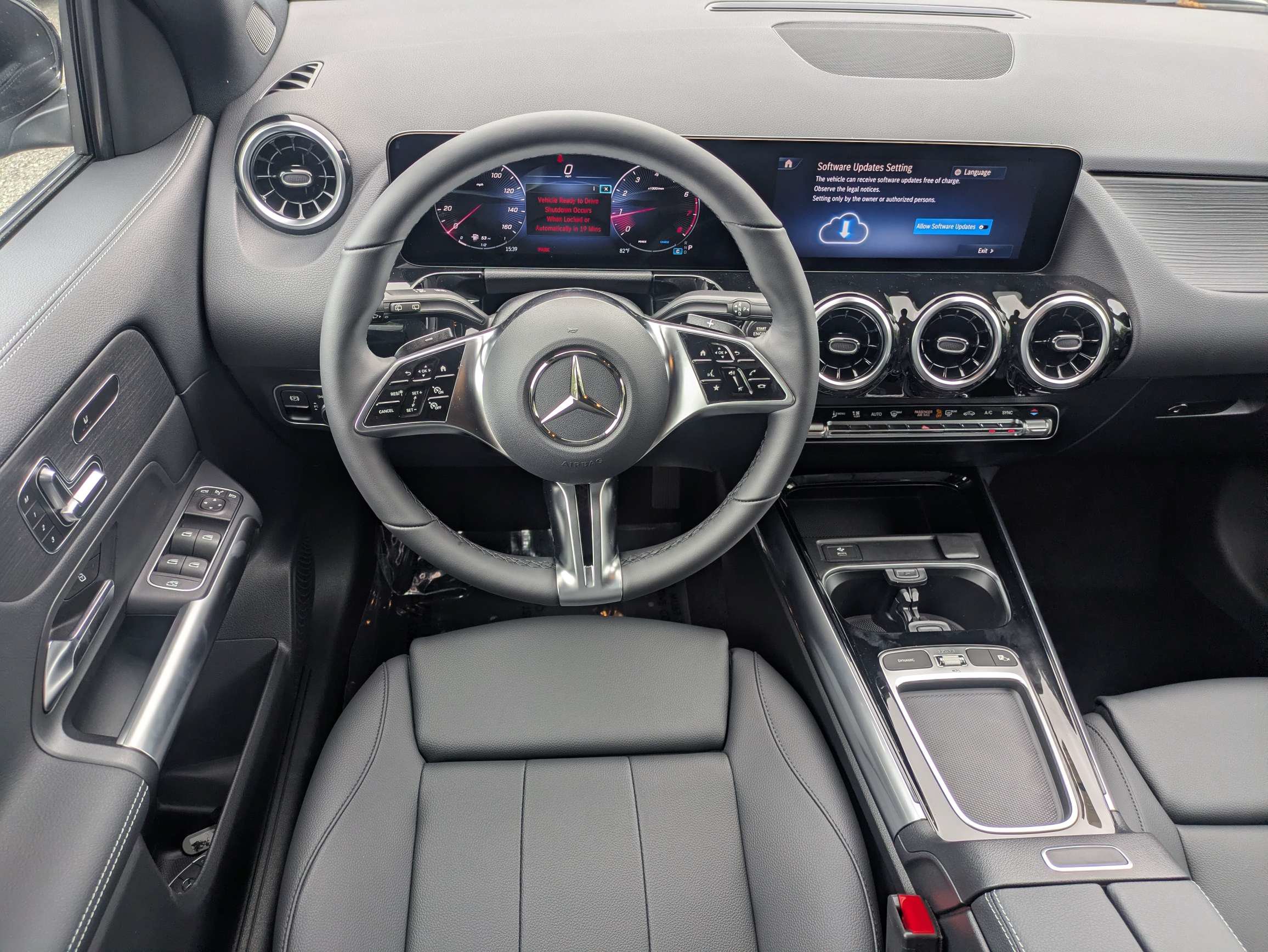 New 2026 Mercedes-Benz GLA 250 4MATIC image 14