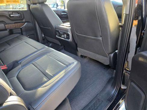 Used 2020 GMC Sierra 2500 Denali w/ Technology Package image 38