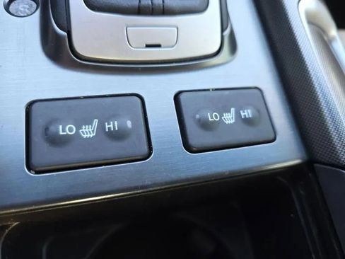 Used 2012 Acura TL w/ Technology Package image 32