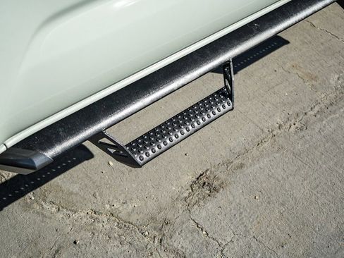 Used 2023 Toyota Tacoma TRD Off-Road image 25