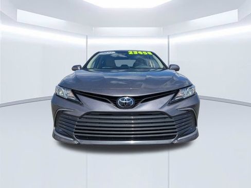 Used 2022 Toyota Camry LE FWD image 10