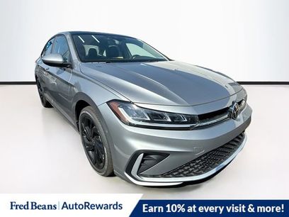 New 2025 Volkswagen Jetta SE