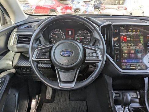 Used 2025 Subaru Ascent Premium image 16