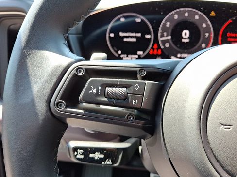 Used 2024 Porsche Cayenne S image 21