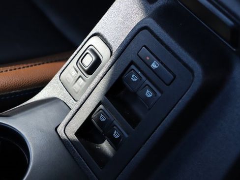 Used 2024 Ford Bronco Outer Banks image 28