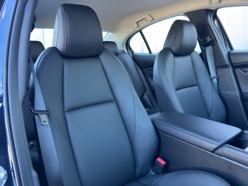 Used 2025 MAZDA MAZDA3 s image 33