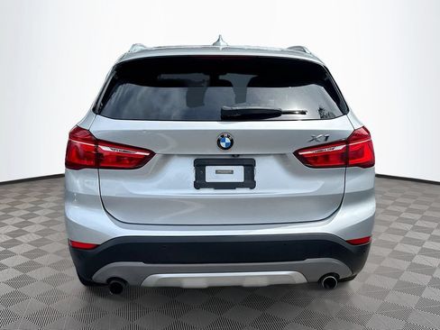 Used 2017 BMW X1 xDrive28i AWD/4WD image 7