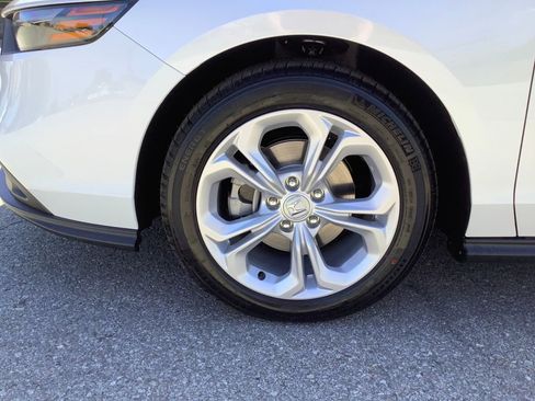 New 2025 Honda Accord LX image 18