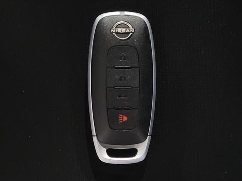 Used 2025 Nissan Sentra SV FWD image 32