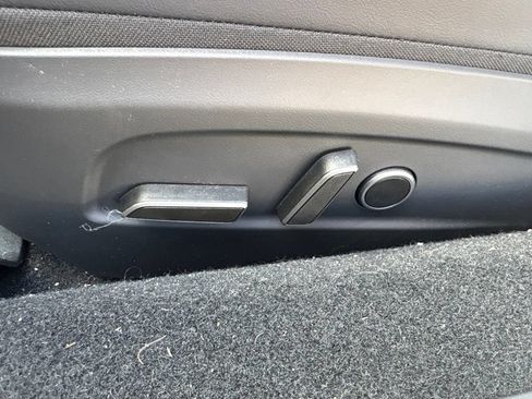 Used 2025 Tesla Model 3 Long Range RWD image 19