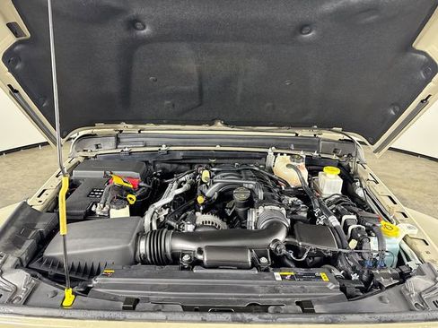 Used 2022 Jeep Gladiator Overland w/ Popular Equipment Package image 33