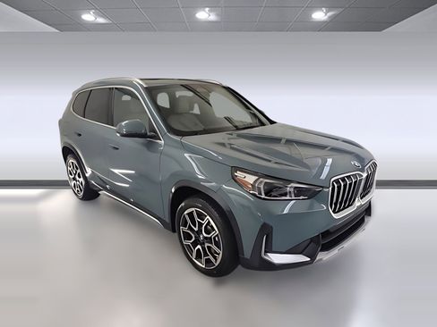 Used 2025 BMW X1 xDrive28i w/ Convenience Package image 27