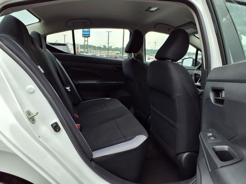 Used 2025 Nissan Versa S w/ Trunk Package FWD image 21