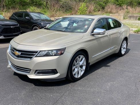 Used 2015 Chevrolet Impala LTZ FWD image 2