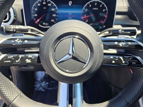 Used 2024 Mercedes-Benz C 300 Sedan image 24