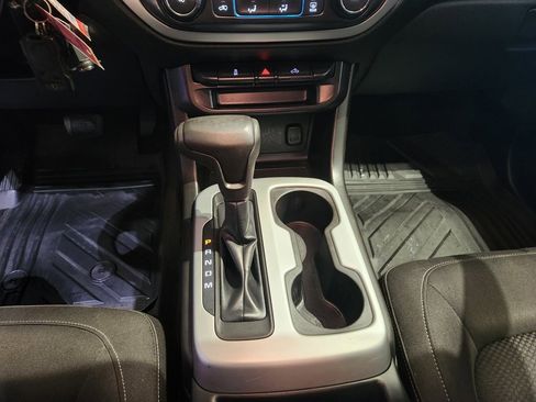 Used 2015 Chevrolet Colorado LT w/ LT Convenience Package image 28