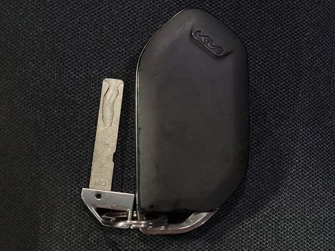 Used 2025 Kia K4 FWD image 32
