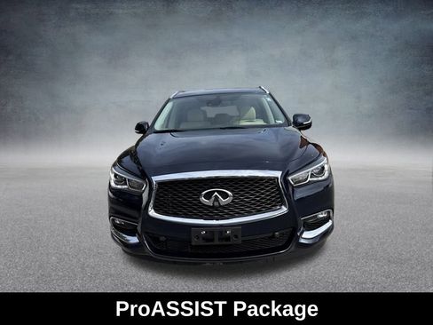 Used 2020 INFINITI QX60 Luxe w/ Essential Package image 10