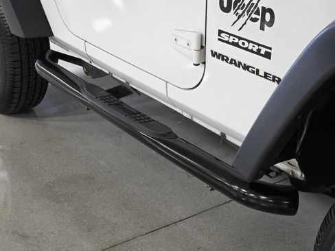 Used 2014 Jeep Wrangler Sport image 11