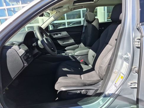 Used 2024 Honda Accord EX image 18