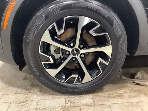 Certified 2023 Kia Sportage EX image 24