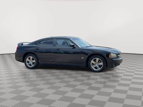 Used 2009 Dodge Charger SXT RWD image 2