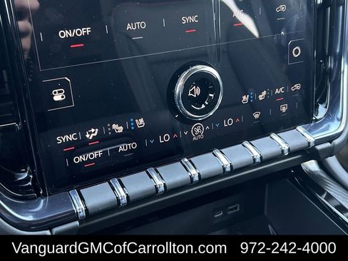 New 2026 GMC Yukon XL AT4 image 16