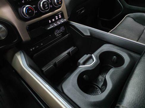 Used 2019 RAM 1500 Laramie w/ Sport Appearance Package AWD/4WD image 30