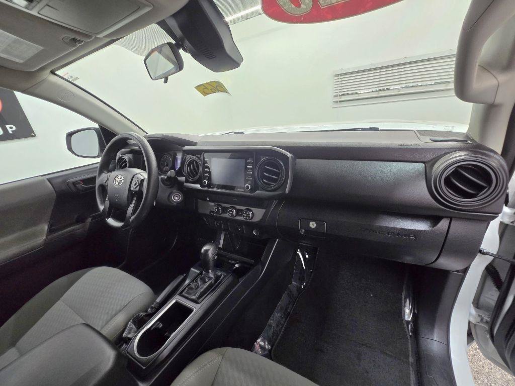 Used 2020 Toyota Tacoma SR RWD image 18
