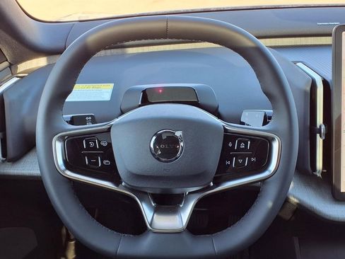 New 2026 Volvo EX30 Cross Country Ultra w/ Protection Package Premier AWD/4WD image 11