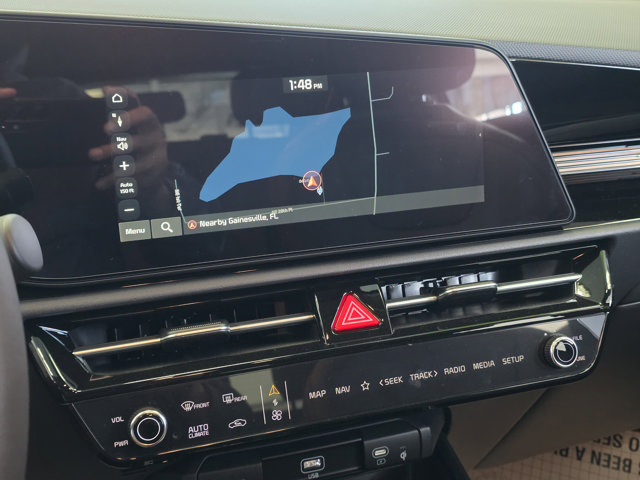New 2025 Kia Niro Wind w/ Wind Preserve Package FWD image 10
