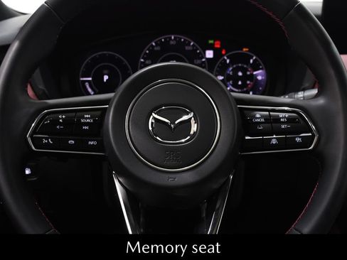 New 2025 MAZDA CX-70 Plug-In Hybrid w/ Premium Plus AWD/4WD image 10