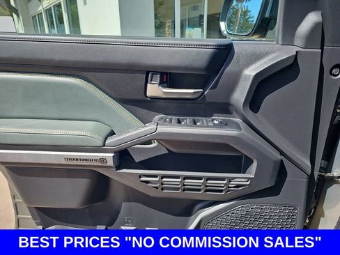 Used 2025 Toyota Tacoma 4x4 Double Cab Hybrid image 25