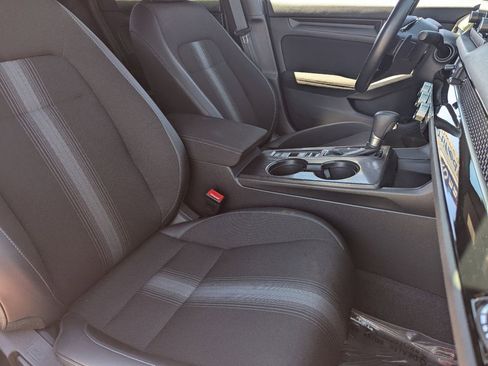 Used 2024 Honda Civic Sport image 8