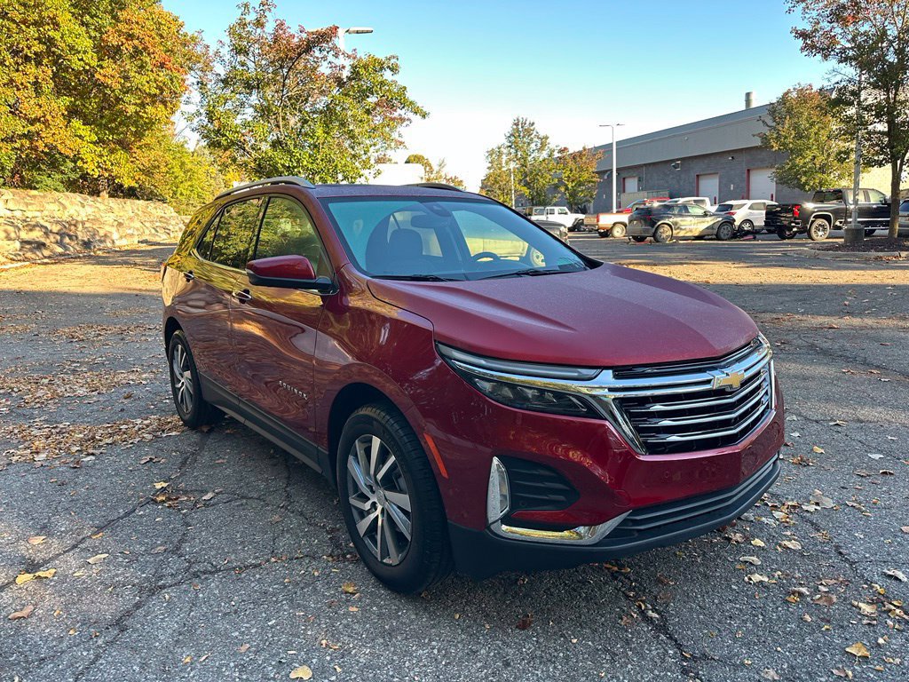 Used 2024 Chevrolet Equinox Premier FWD image 9
