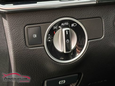 Used 2018 Mercedes-Benz GLE 350 4MATIC image 29